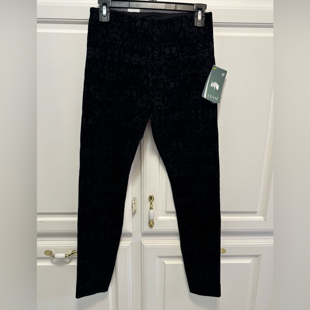 Lysse Brocade Flocked Ponte Black Skinny Pants NWT Women’s Size Small